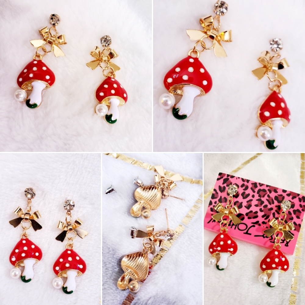 Gold Crystal mushroom bow drop earrings